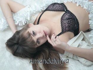 AmandaMiya
