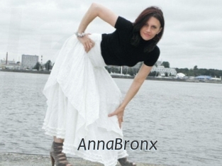 AnnaBronx