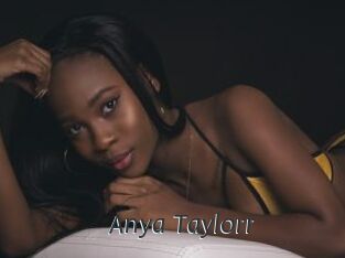 Anya_Taylorr