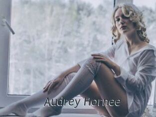 Audrey_Hornee