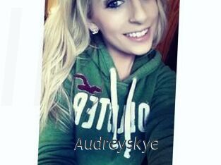 Audrey_skye