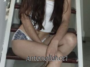 Antonellahot1