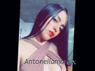 antonellamorelx Ligne Rose