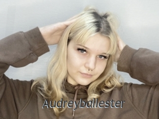 audreyballester Ligne Rose