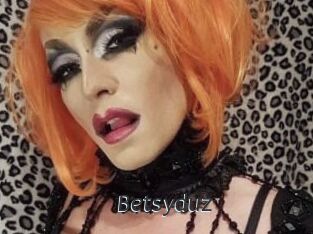 Betsy_duz