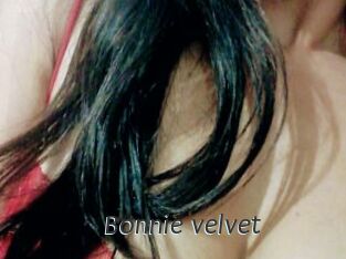 Bonnie_velvet