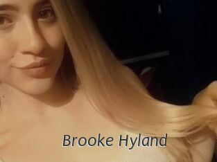 Brooke_Hyland