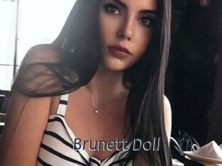 Brunett_Doll