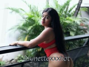Brunettexxxhot