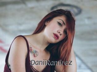 DaniiRamirez Ligne Rose