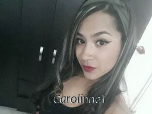 Carolinne1