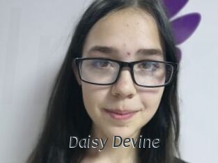 Daisy_Devine