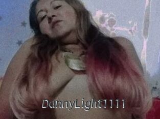 DannyLight1111