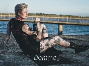 Domme_J