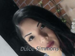 Dulce_Simmons