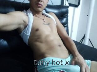 Dany_hot_x