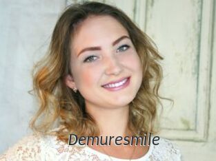 Demuresmile