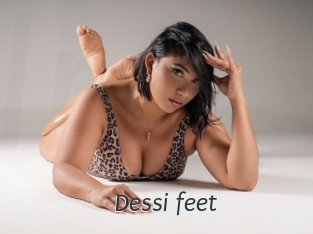 Dessi_feet
