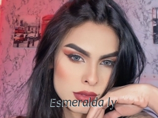 Esmeralda_ly