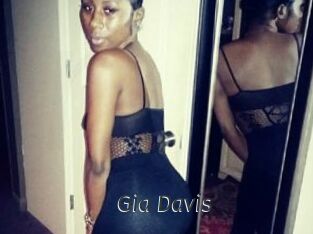 Gia_Davis
