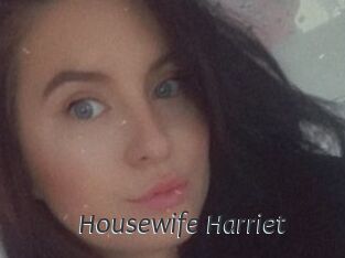 Housewife_Harriet