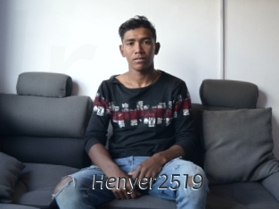 Henyer2519