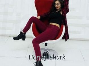 Honey_shark