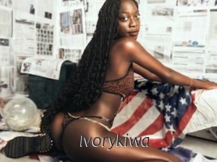 ivorykiwa Ligne Rose