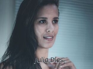 Julia_Dias