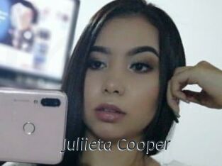 Juliieta_Cooper