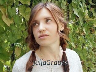 JuljaGrapes