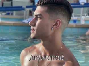 Junioruncut