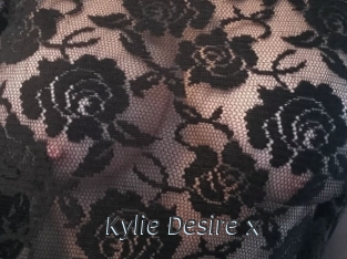 Kylie_Desire_x