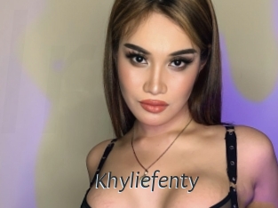 khyliefenty Ligne Rose