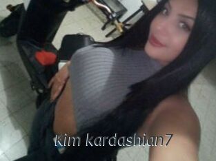 Kim_kardashian7