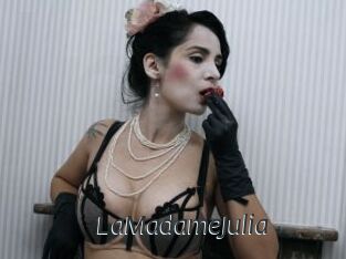LaMadameJulia