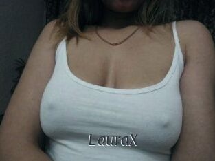 LauraX
