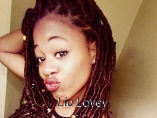 Lia_Lovey