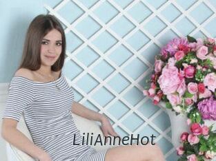 LiliAnneHot