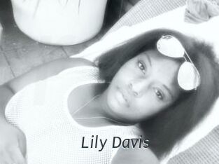 Lily_Davis