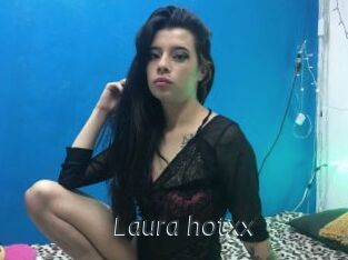 Laura_hotxx