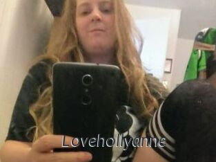 Lovehollyanne