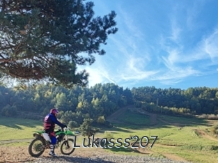 Lukasss207