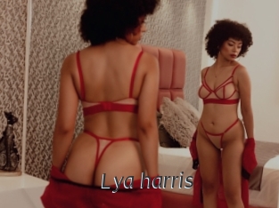 lya_harris Ligne Rose