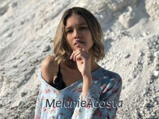 MelanieAcosta Ligne Rose