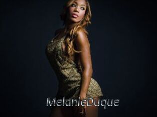 MelanieDuque Ligne Rose