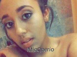 Mia_Operio