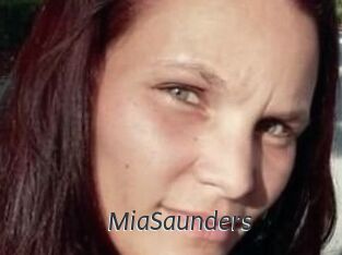 MiaSaunders