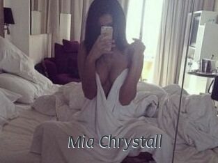Mia_Chrystall