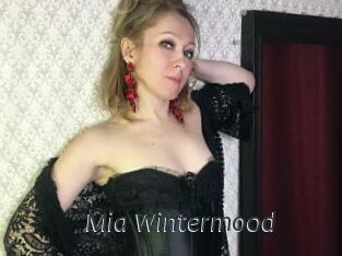Mia_Wintermood